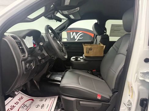 New 2026 RAM 2500 Tradesman w/ Chrome Appearance Group AWD/4WD image 8