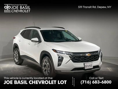 Used 2024 Chevrolet Trax LT w/ Driver Confidence Package