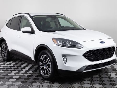 Used 2020 Ford Escape SEL AWD/4WD image 10