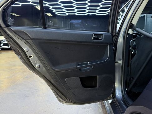 Used 2010 Mitsubishi Lancer Evolution SE image 16