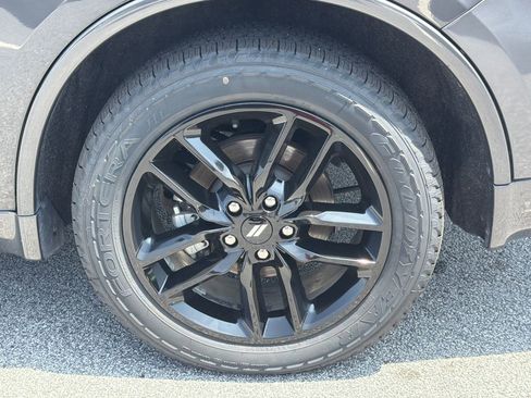 Used 2024 Dodge Durango GT RWD image 20