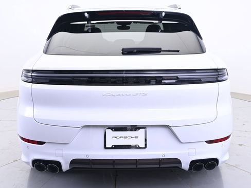 Used 2026 Porsche Cayenne GTS AWD/4WD image 6