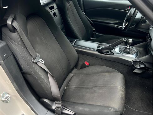 Used 2022 MAZDA MX-5 Miata Sport image 37