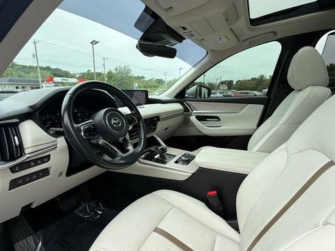 Used 2024 MAZDA CX-90 3.3 Turbo w/ Premium Plus Pkg image 17