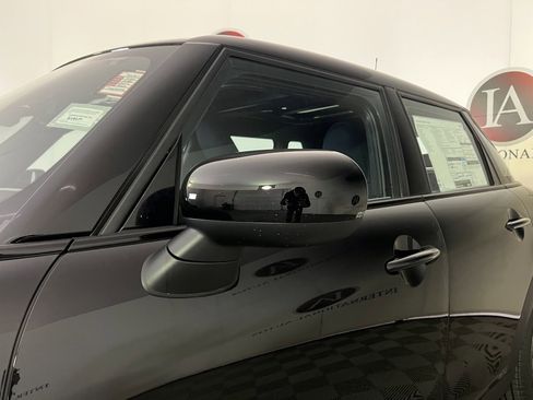 New 2026 MINI Cooper S image 9