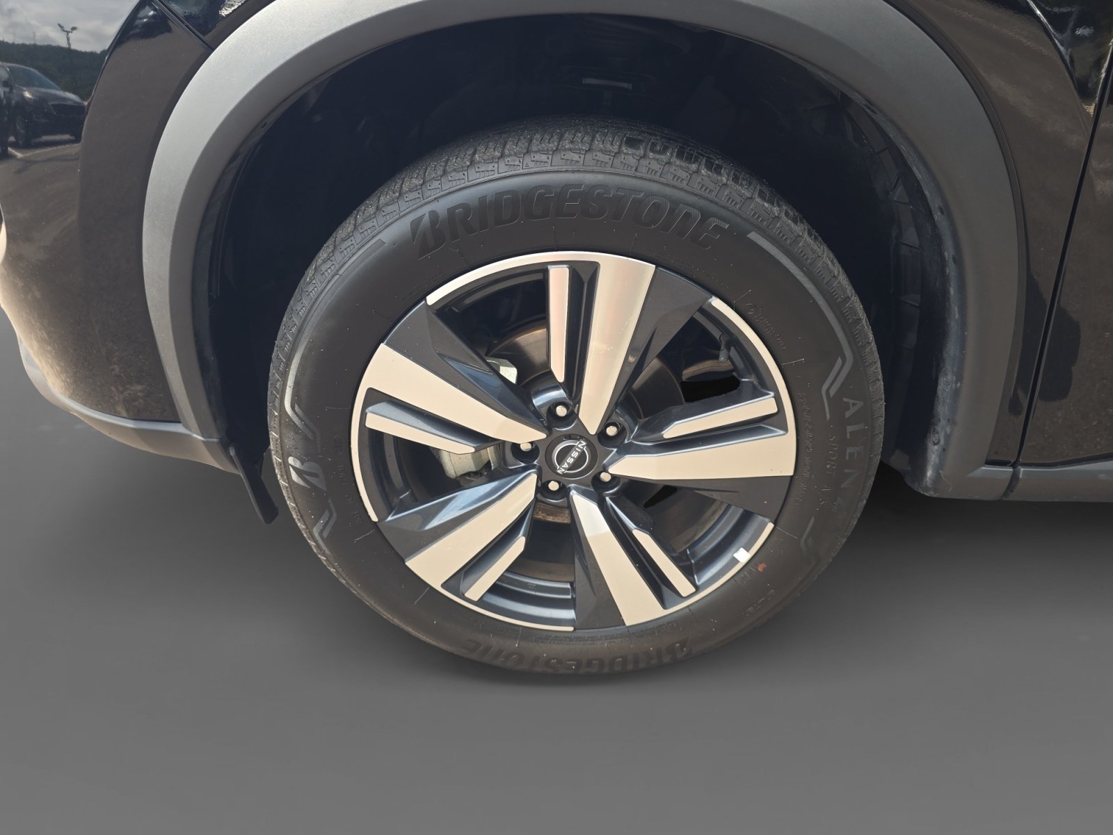 Certified 2026 Nissan Rogue SL AWD/4WD image 10