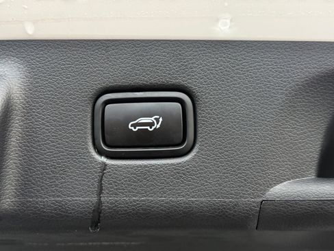 Used 2025 Hyundai Palisade SEL FWD image 47