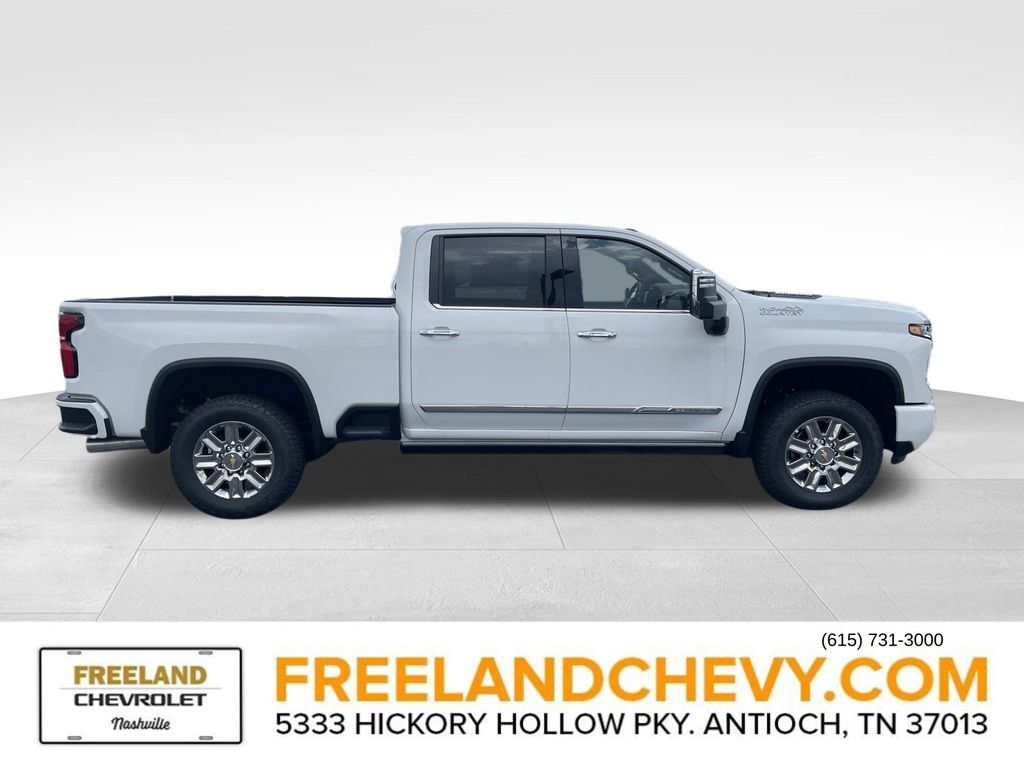 New 2026 Chevrolet Silverado 2500 High Country w/ High Country Premium Package AWD/4WD image 2