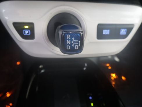 Used 2017 Toyota Prius Three w/ Carpet Mat Package image 6