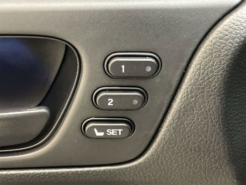 Certified 2025 Honda Odyssey EX-L image 18