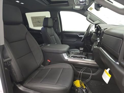 New 2026 Chevrolet Silverado 1500 LTZ w/ LTZ Premium Package AWD/4WD image 29