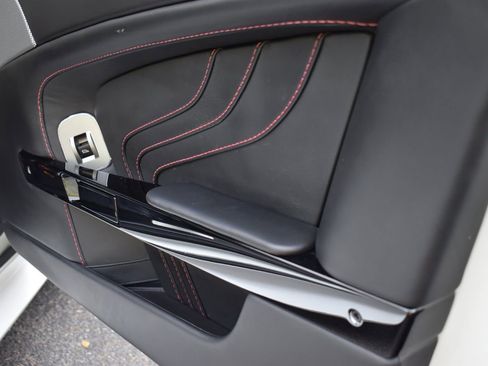 Used 2014 Aston Martin V8 Vantage S image 48