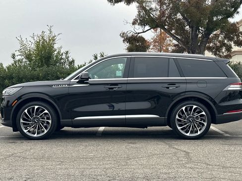 New 2026 Lincoln Aviator Reserve image 5