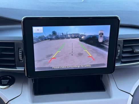 Used 2023 Ford Explorer XLT w/ Equipment Group 202A image 27