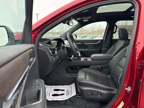 Used 2024 GMC Acadia Denali w/ LPO, Floor Liner Package image 21