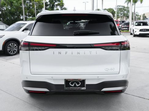 Certified 2026 INFINITI QX60 Luxe w/ Cargo Package FWD image 23