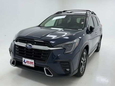 Used 2024 Subaru Ascent Touring AWD/4WD image 4