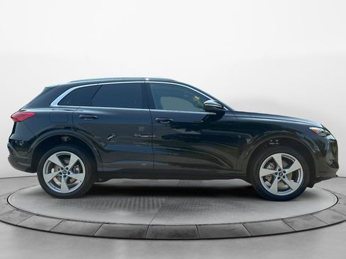 New 2025 Audi Q5 Premium Plus image 8