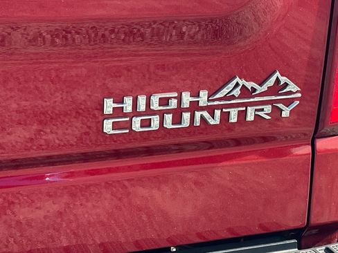 Used 2023 Chevrolet Silverado 1500 High Country w/ High Country Premium Package AWD/4WD image 13