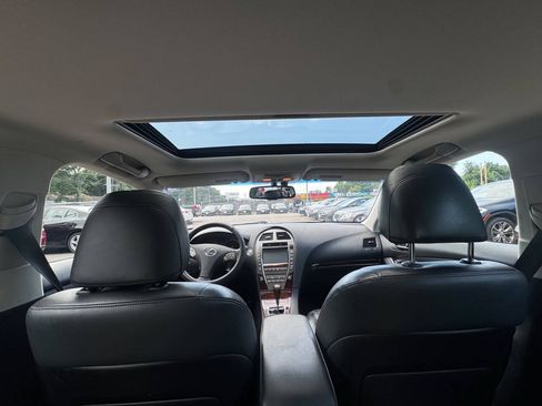 Used 2010 Lexus ES 350 FWD image 9