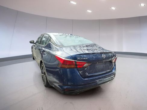 Used 2023 Nissan Altima 2.5 SR image 3