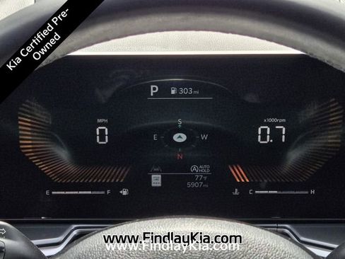 Certified 2025 Kia Sorento S image 26