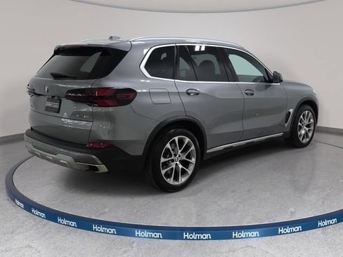 Certified 2026 BMW X5 xDrive40i w/ Parking Assistance Package AWD/4WD image 5