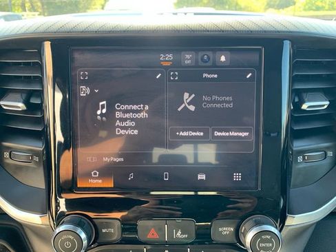 Used 2025 RAM 1500 Big Horn image 25