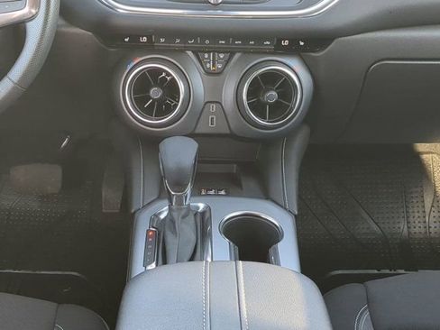 Used 2024 Chevrolet Blazer LT w/ Convenience Package image 17