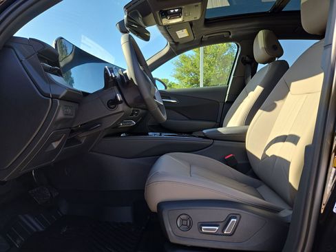 New 2026 Audi Q3 quattro 2.0T AWD/4WD image 16