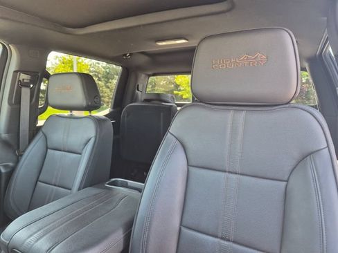 Used 2023 Chevrolet Silverado 1500 High Country w/ High Country Premium Package AWD/4WD image 16