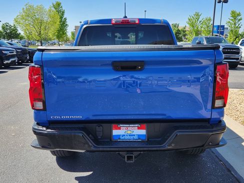 Used 2025 Chevrolet Colorado Trail Boss AWD/4WD image 12