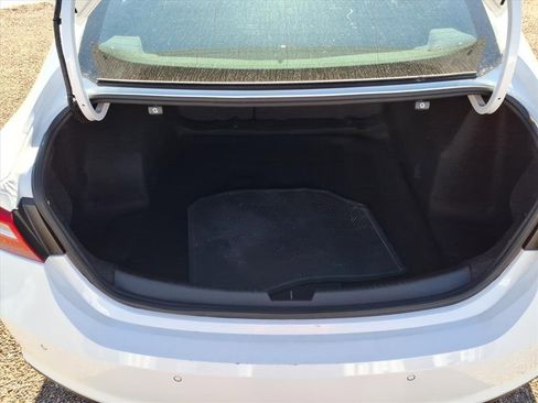 Used 2024 Chevrolet Malibu LT image 15