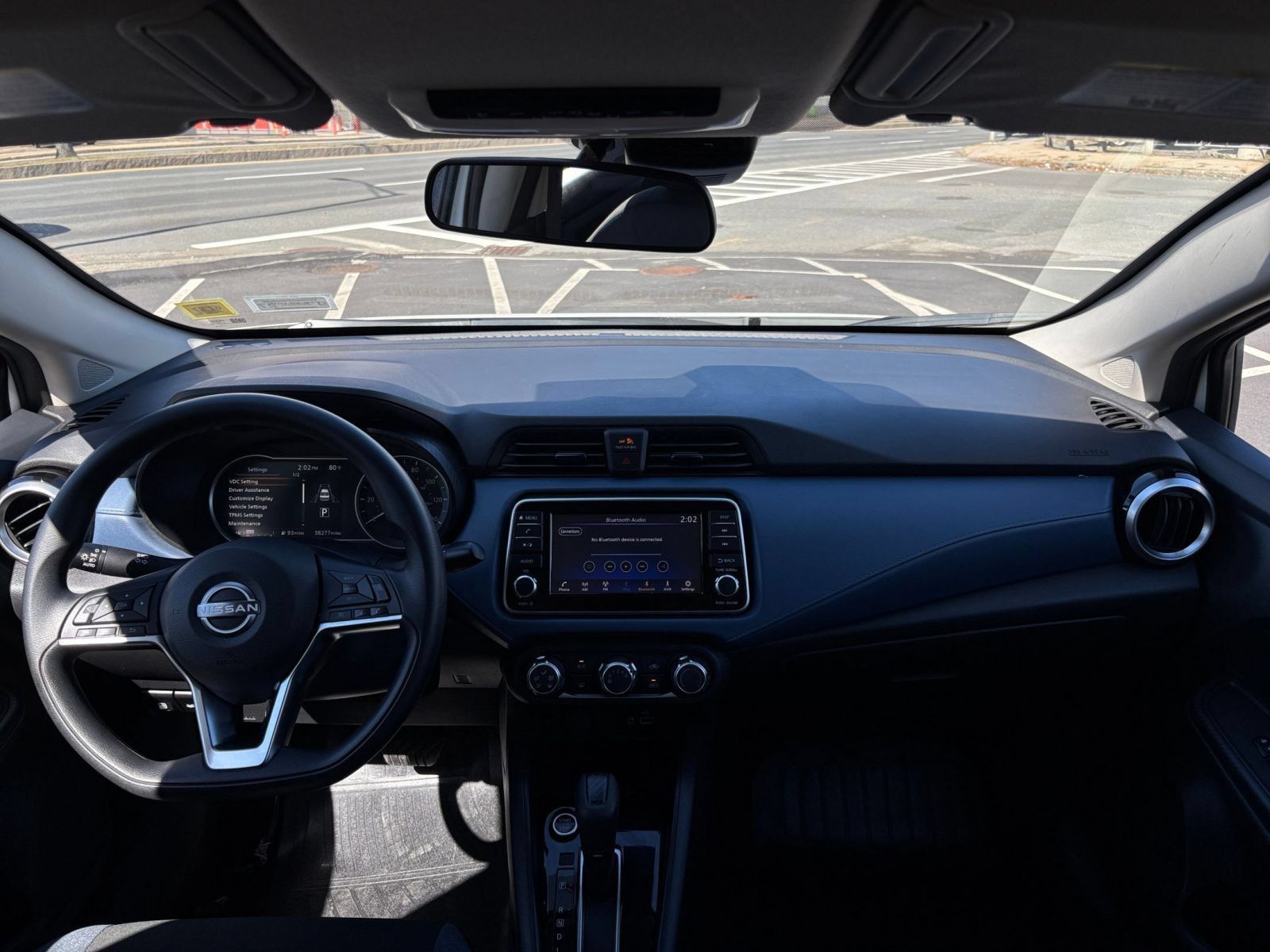 Used 2025 Nissan Versa SV FWD image 28