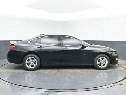 Used 2022 Chevrolet Malibu LS FWD image 11