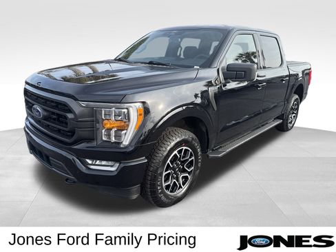 Certified 2022 Ford F150 XLT w/ Equipment Group 302A High image 3