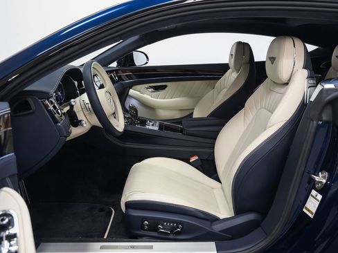 Used 2024 Bentley Continental GT AWD/4WD image 67