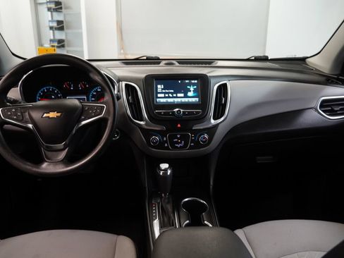 Used 2018 Chevrolet Equinox LS w/ LPO, Protection Package AWD/4WD image 9