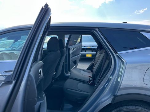 Used 2025 Kia Sportage LX FWD image 25