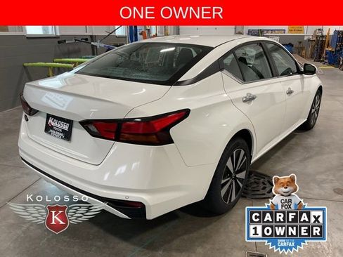 Used 2022 Nissan Altima 2.5 SV AWD/4WD image 6