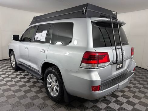 Used 2016 Toyota Land Cruiser AWD/4WD image 5