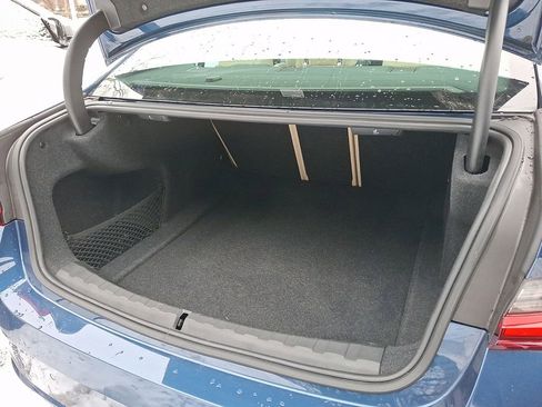 Certified 2023 BMW 330i xDrive Sedan w/ Convenience Package image 26