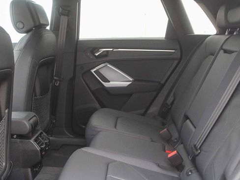 Used 2025 Audi Q3 2.0T Premium w/ Convenience Package AWD/4WD image 27