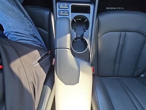 Used 2024 Hyundai Sonata Limited image 27