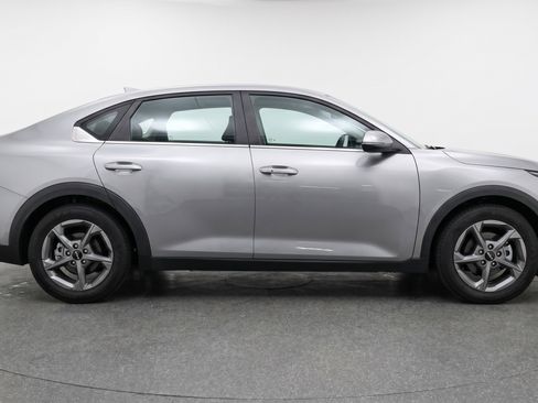 Used 2025 Kia K4 FWD image 11