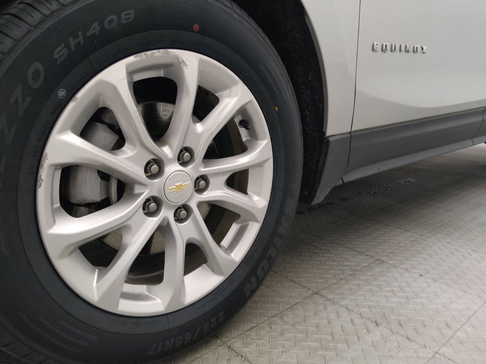 Used 2018 Chevrolet Equinox LT FWD image 31