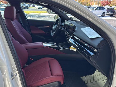 New 2026 BMW 530i w/ M Sport Package image 10