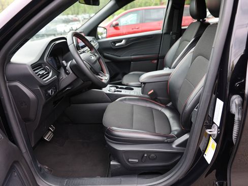 Used 2024 Ford Escape ST-Line AWD/4WD image 18