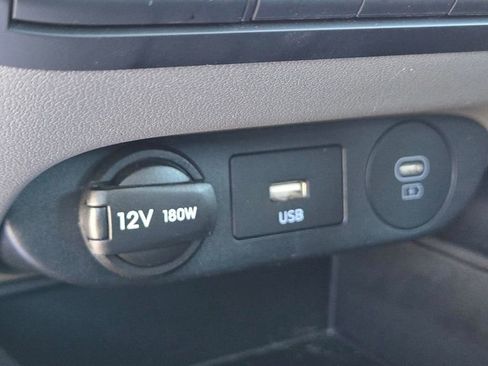 Certified 2025 Hyundai Elantra Hybrid FWD image 23