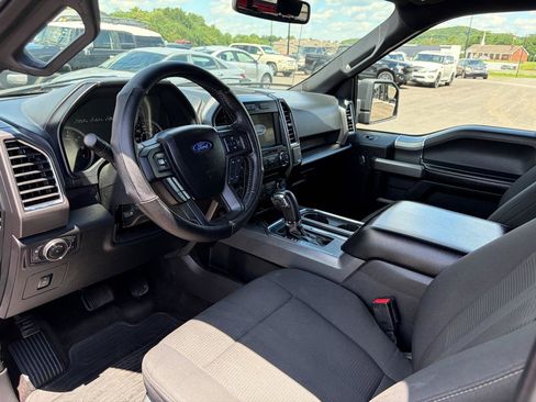 Used 2016 Ford F150 XLT w/ Equipment Group 302A Luxury AWD/4WD image 10